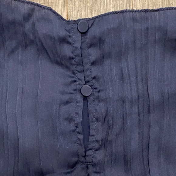 🚫SOLD🚫 NWT Abercrombie & Fitch Sheer Plisse Pleated Sleeveless Shell Top - Picture 6 of 10